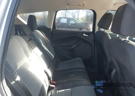 2015 Ford Escape Se z USA, uszkodzony, nr VIN 1FMCU0G76FUC77558